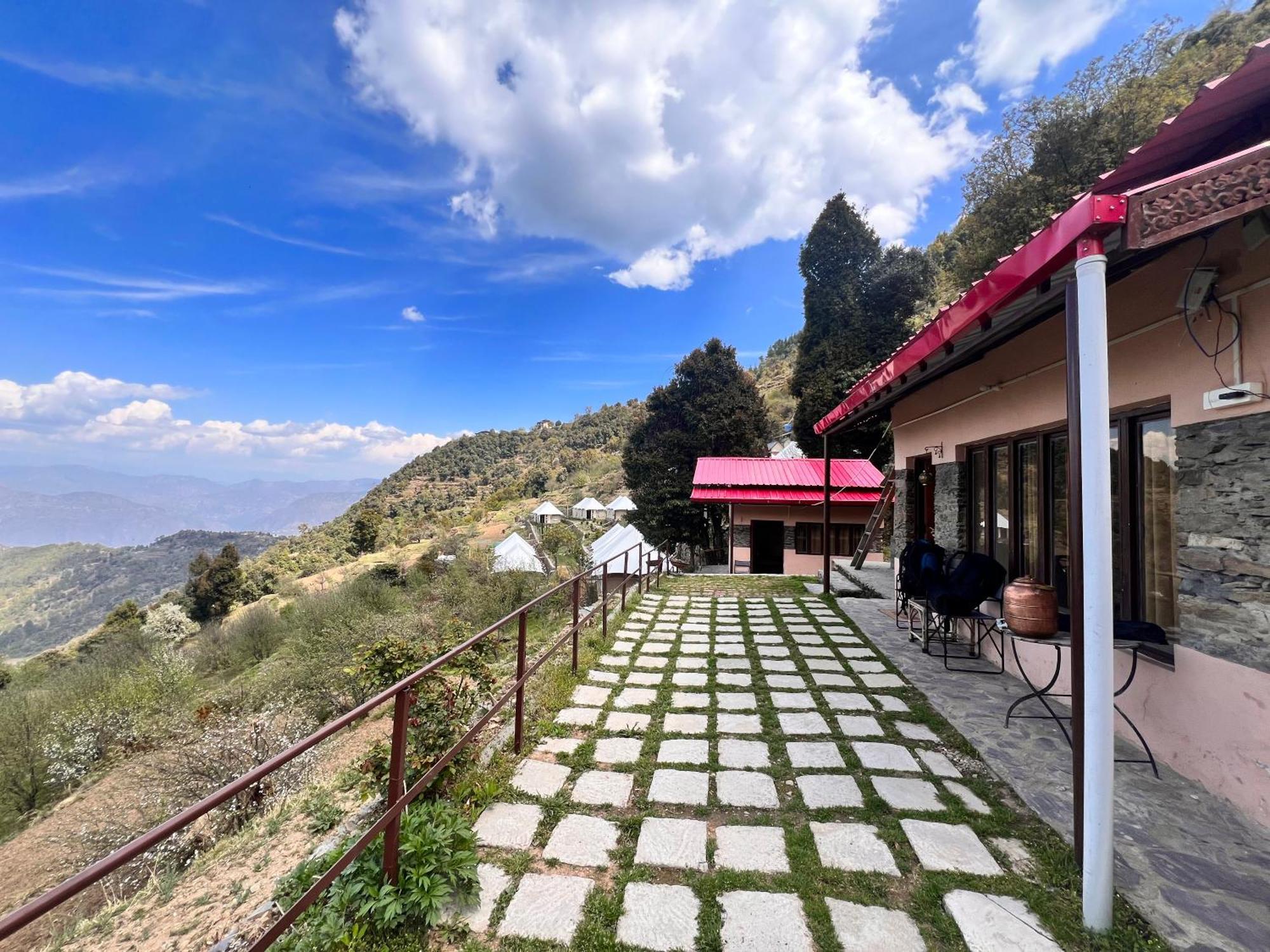 The Goat Village- Kanatal By Bakri Chhap Esterno foto